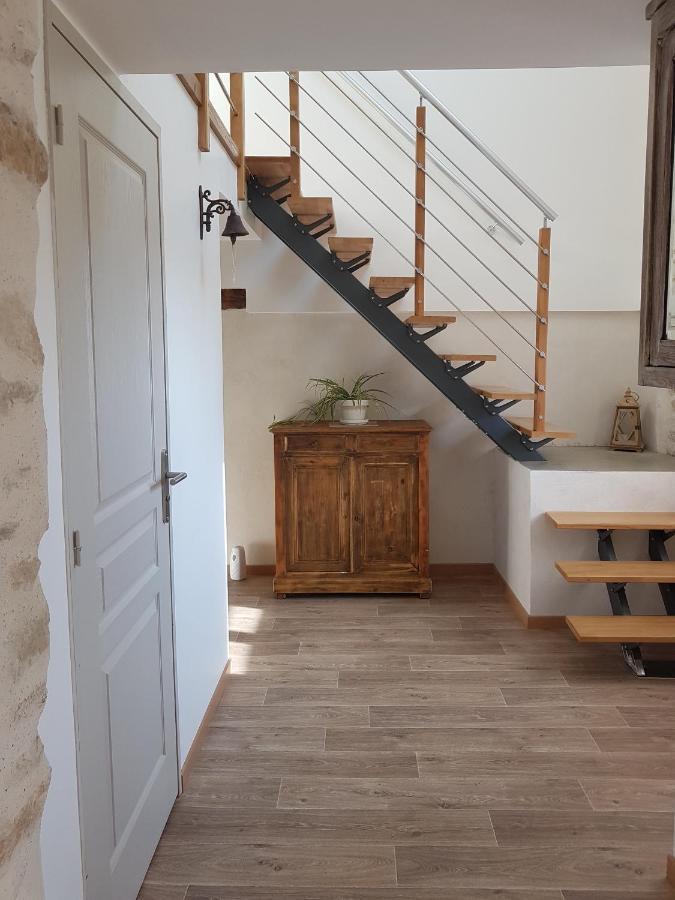 Le Pre De La Rue Bed & Breakfast Bouesse Bagian luar foto